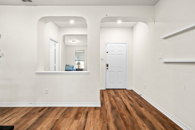 Building Photo - 7706 Peaceful Dell, San Antonio, TX 78254