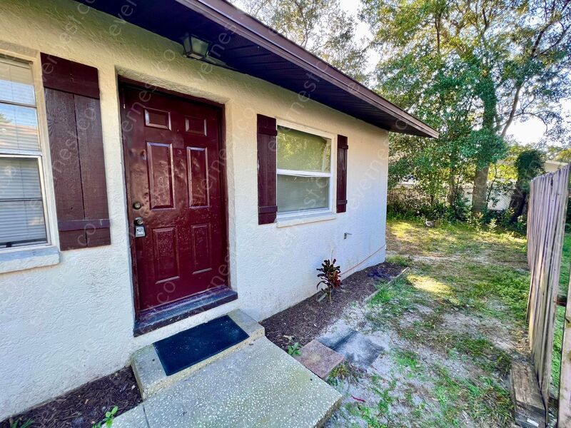 Primary Photo - 8108 N Semmes St