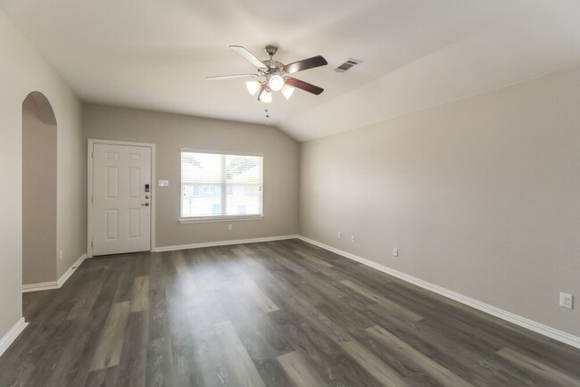 Foto del edificio - 1733 Post Oak Ct