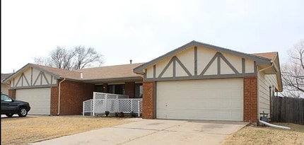 Building Photo - 3161 S Bunker Hl Dr