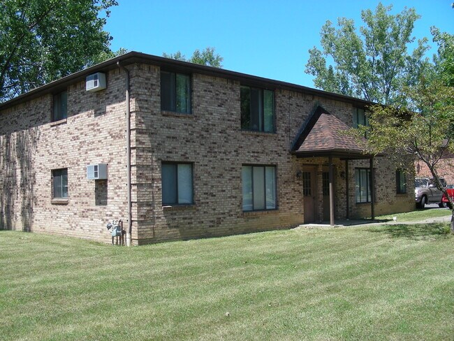 Exterior - 55 Lemon Tree Ct