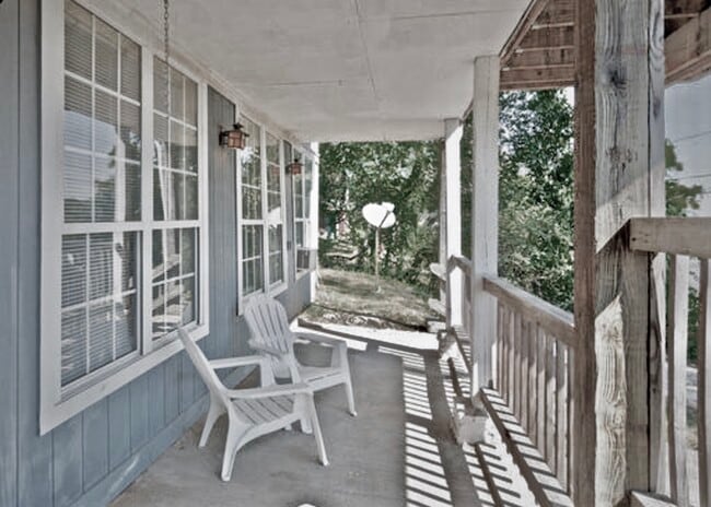 Building Photo - 108 Sherwood Ave