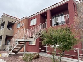 Building Photo - 4730 E Craig Rd