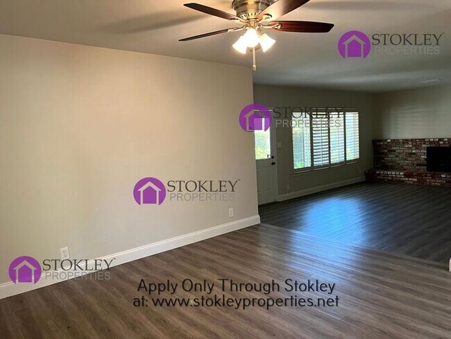 Building Photo - Stokley Properties Presents 2421 Crestline...