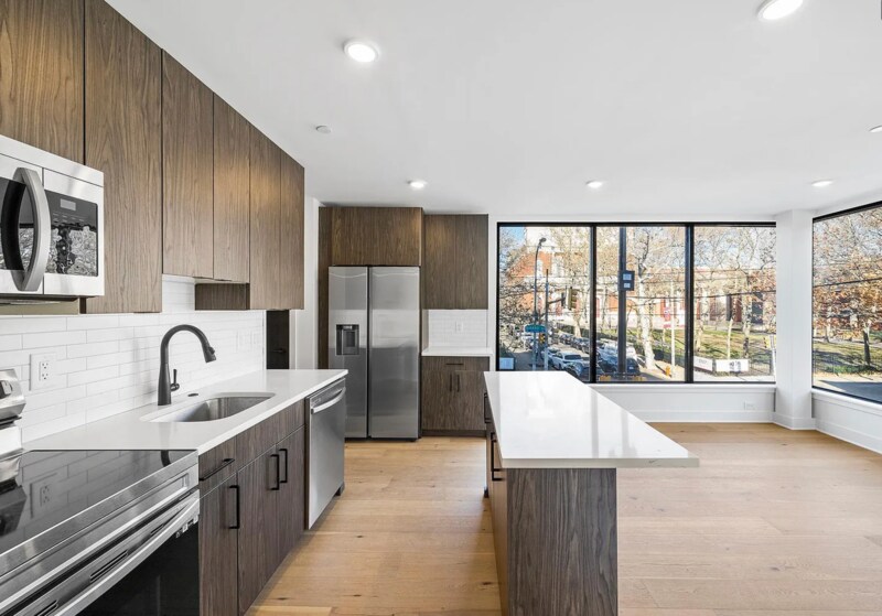 Photo - 1800 West Girard Avenue - 2