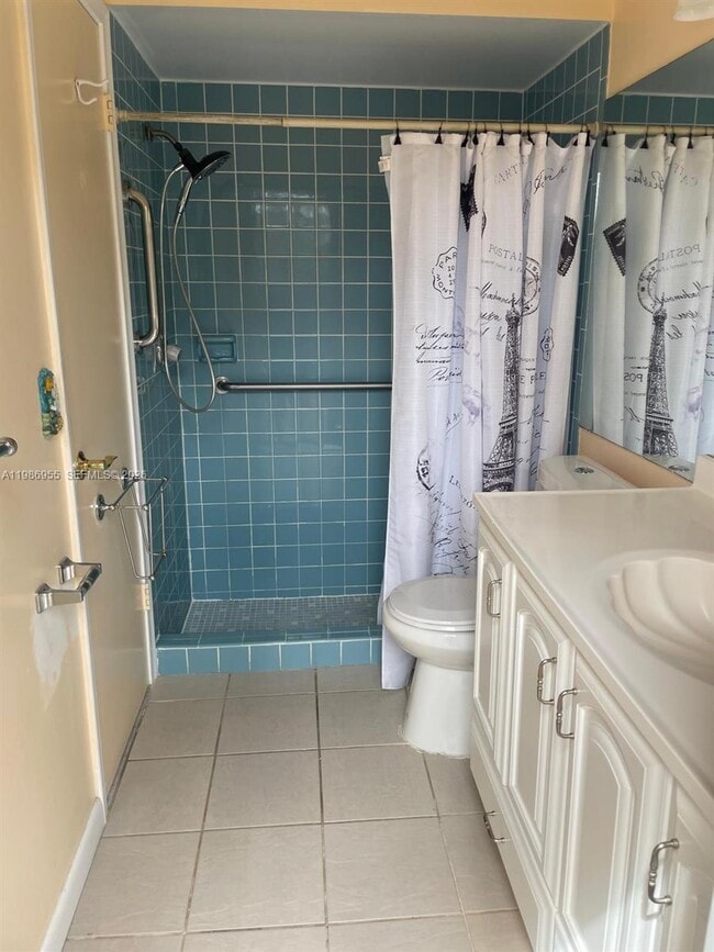 Building Photo - 11076 NW 23rd Ct