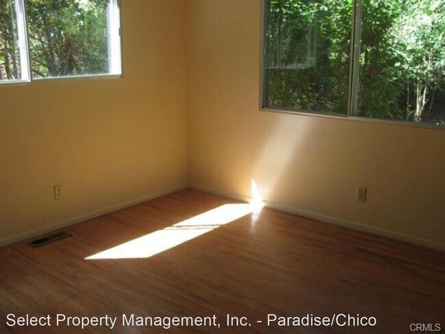Building Photo - 3 br, 2 bath House - 6407 Parkwood Dr.