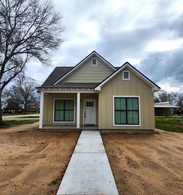 610 E West St, El Campo, TX 77437 House Rental in El Campo, TX