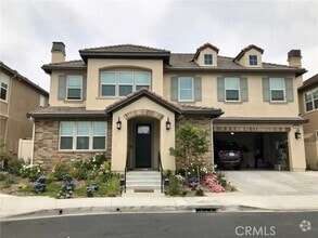 Building Photo - 840 Chateau Ct
