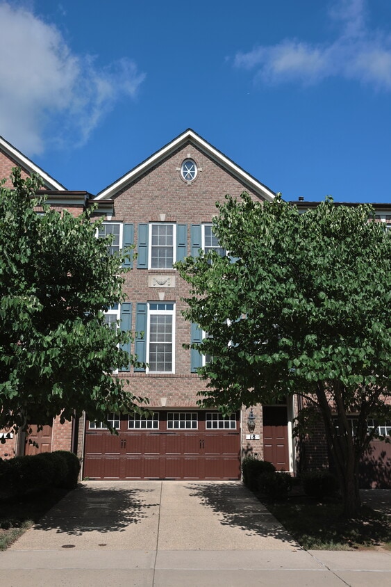 18 Sharpstead Ln, Gaithersburg, MD 20878 Townhome Rentals in