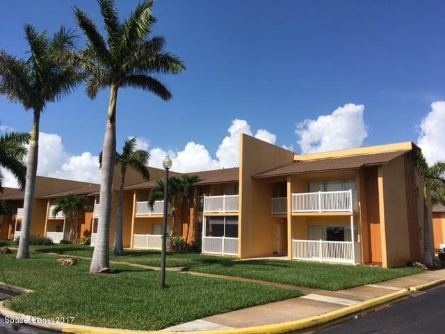 Primary Photo - 250 N Banana River Dr