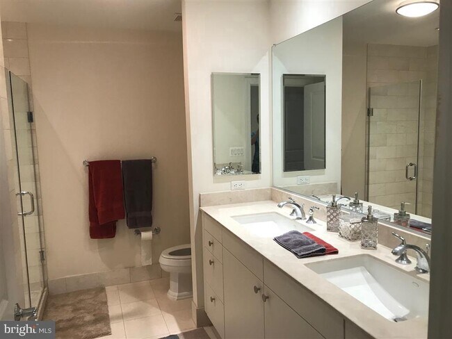 Foto del edificio - 2425 L St NW