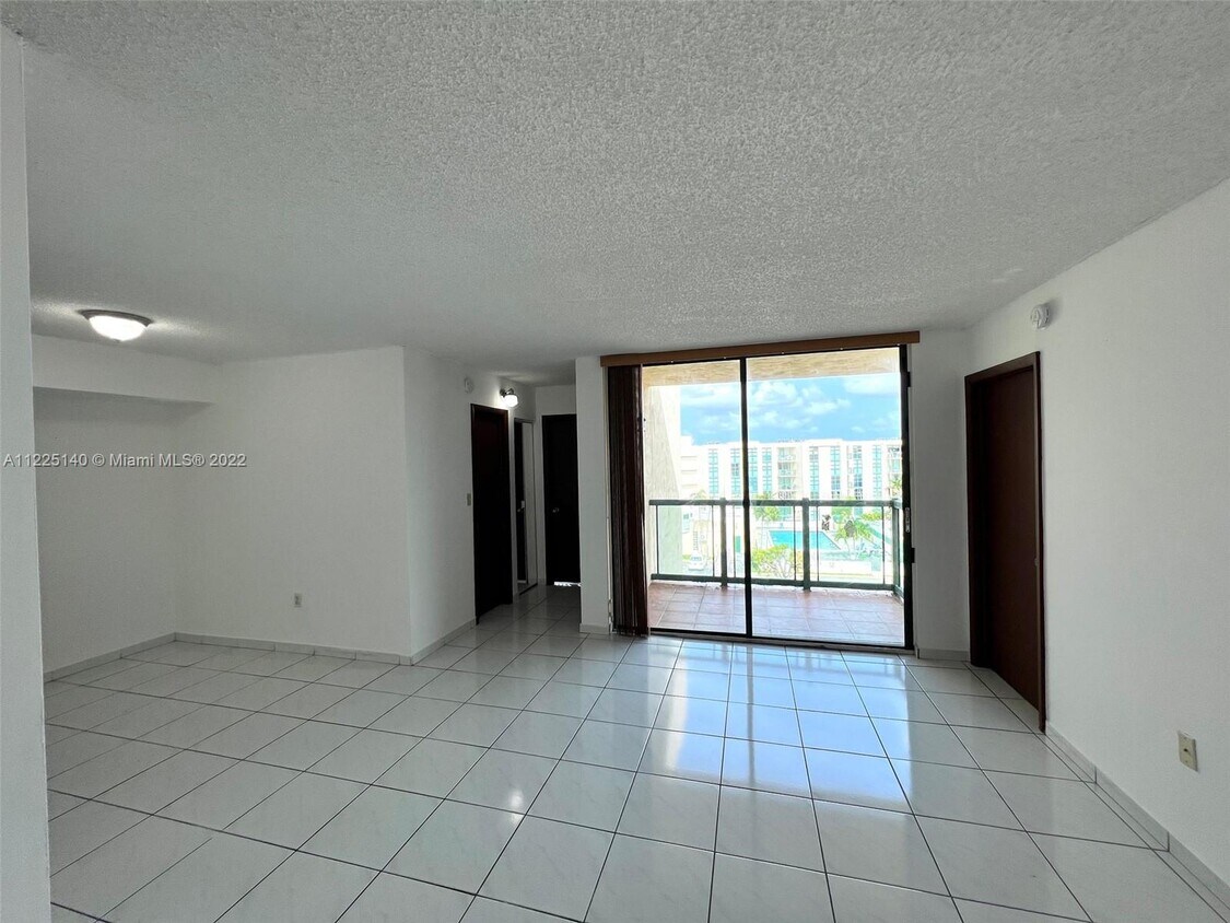 2055 SW 122nd Ave Unit 529, Miami, FL 33175 Apartment for Rent in