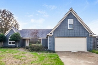 Building Photo - 2827 Fletcher View Dr