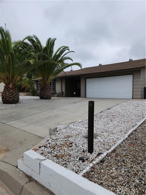 Foto del edificio - 29056 Bradley Rd