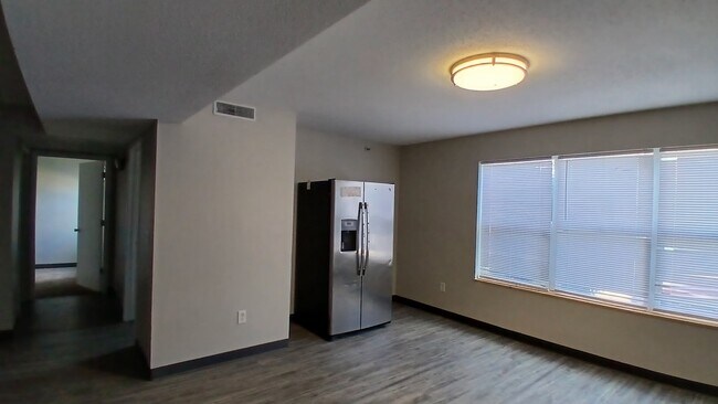 Foto del edificio - 60 Miller Ave SW