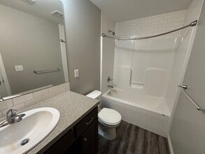 Building Photo - 2107-2111 E Village Estates Dr