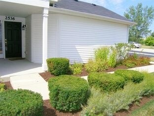 Building Photo - 2536 Golf Ridge Cir