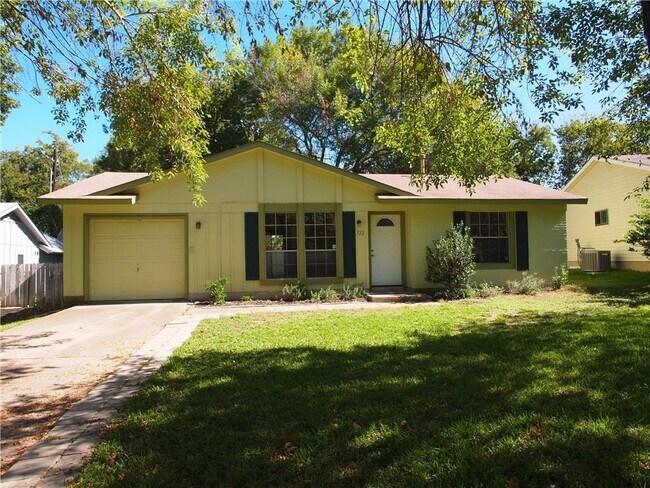 Building Photo - 722 Wales Way