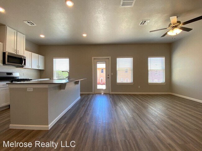 Foto del edificio - 3 br, 2.5 bath House - 13506 Bluejacket Drive