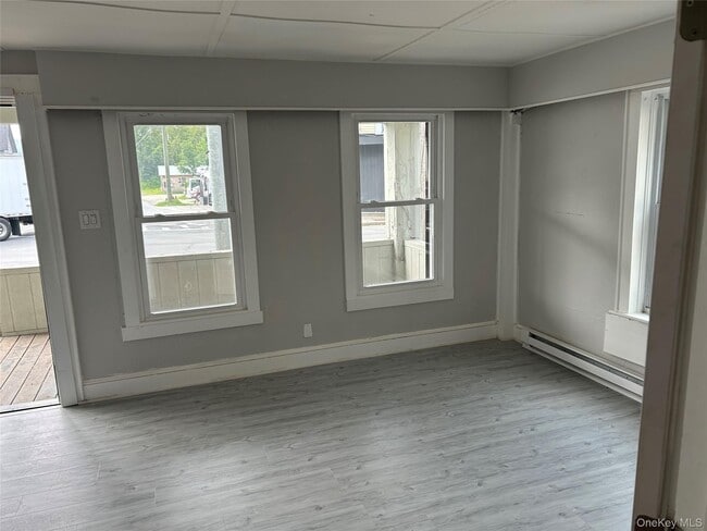 Building Photo - 404-452 NY-52