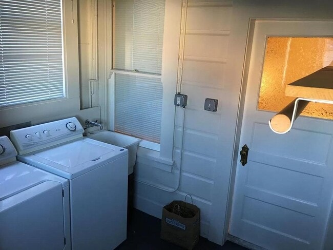 Building Photo - 787 Guerrero St