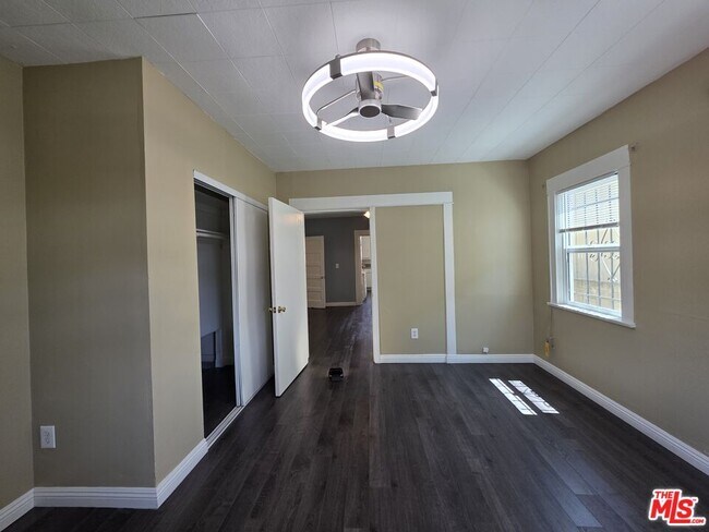 Foto del edificio - 367 N Avenue 52