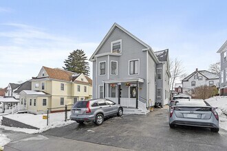 Building Photo - 19 Isabella St