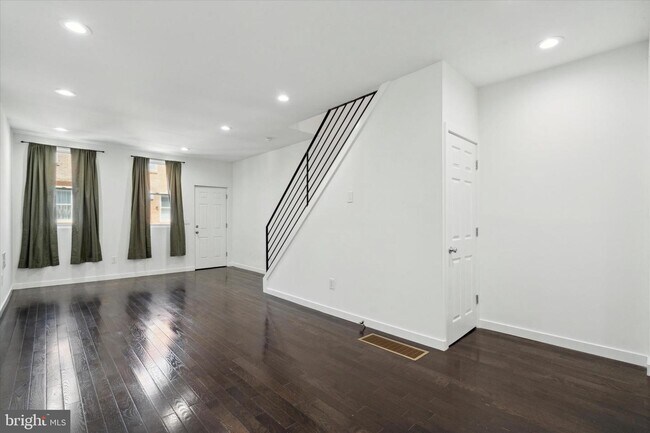 Building Photo - 3149 Agate St