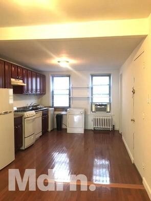 Foto principal - 374 8th Ave