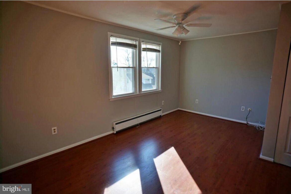 32 Woodland Ave Unit B, Ewing, NJ 08638 Apartments in Ewing, NJ