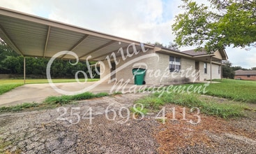 Building Photo - 1009 Cherokee Trail