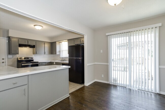 Building Photo - 8809 Blue Ridge Blvd
