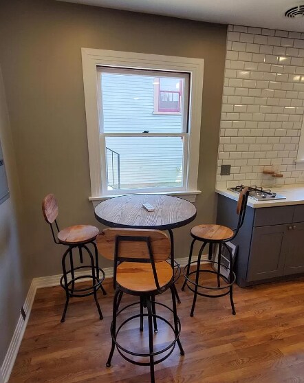 Foto del edificio - 1422 N Avenue 53