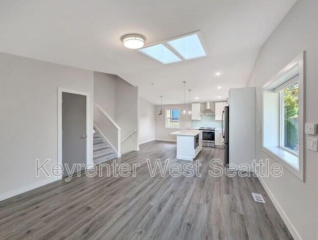 Building Photo - 5454 21st Ave SW