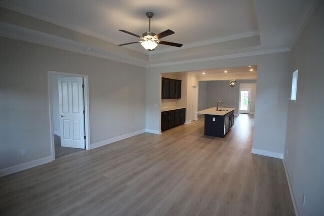 Foto del edificio - 712 Goswell Dr