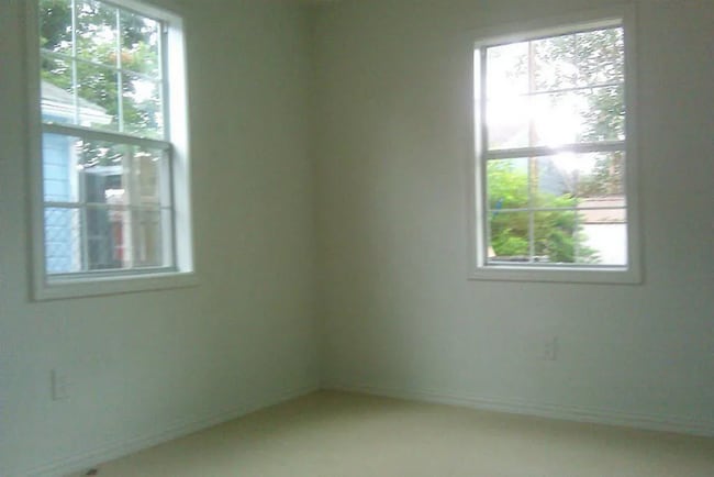 Building Photo - 4506 Hershe St