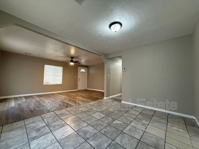 Building Photo - 419 Fillmore St