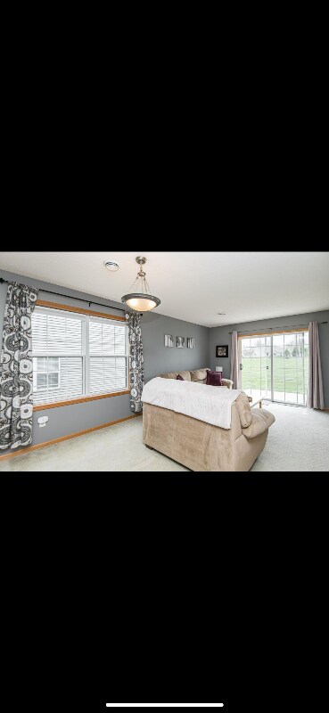 Building Photo - 574 Pointe Ct SW