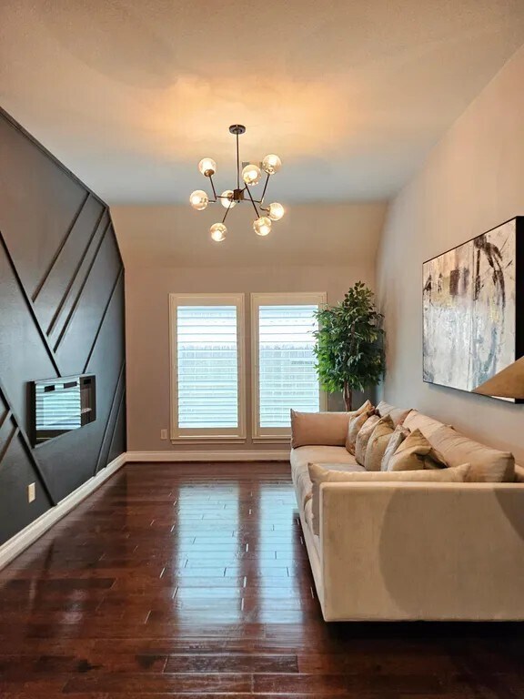 Foto del edificio - 2608 Mountain Sage Dr