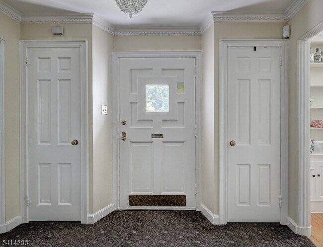 Foto del edificio - 548 Hartford Ct