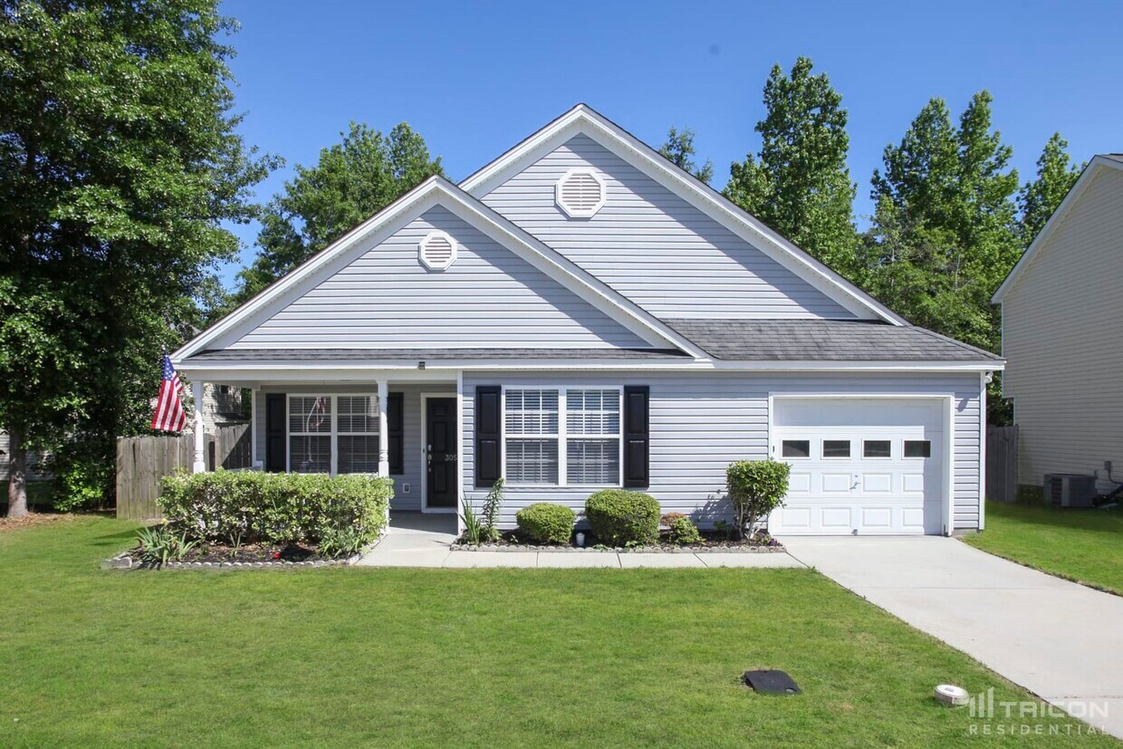 Foto principal - 305 Hester Ct