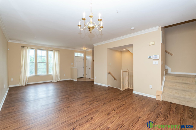 Foto del edificio - 9334 Owings Choice Ct