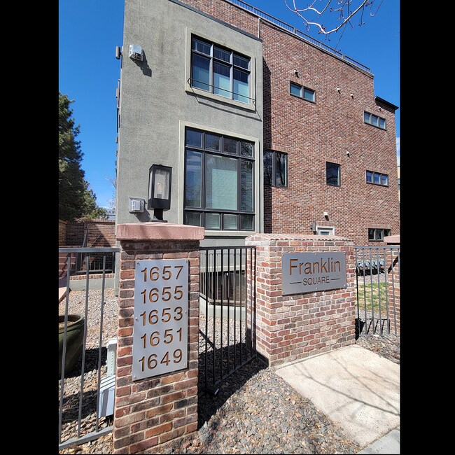 Photo - 1657 Franklin St Townhome