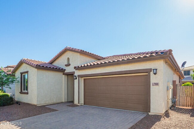 Building Photo - 7046 N 84th Dr