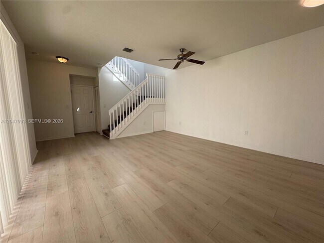 Foto del edificio - 1595 Seagrape Way