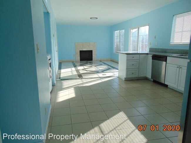 Foto del edificio - 4 br, 2.5 bath House - 106 Buttercup Court
