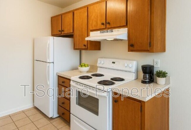 Foto del edificio - 5804 Hwy Pl