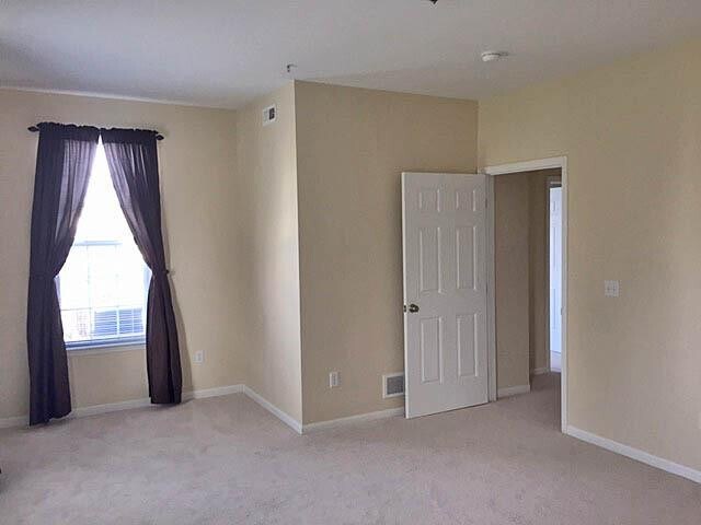 Foto del edificio - 926 W Summerfield Gln Cir