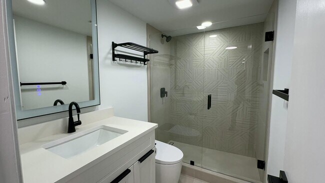 Foto del edificio - 4483 Luxemburg Ct